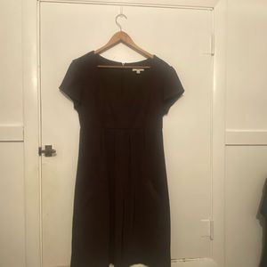 2 pocket brown dress
